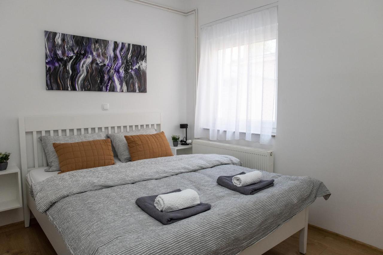Apartman Ena 벨로바르 외부 사진