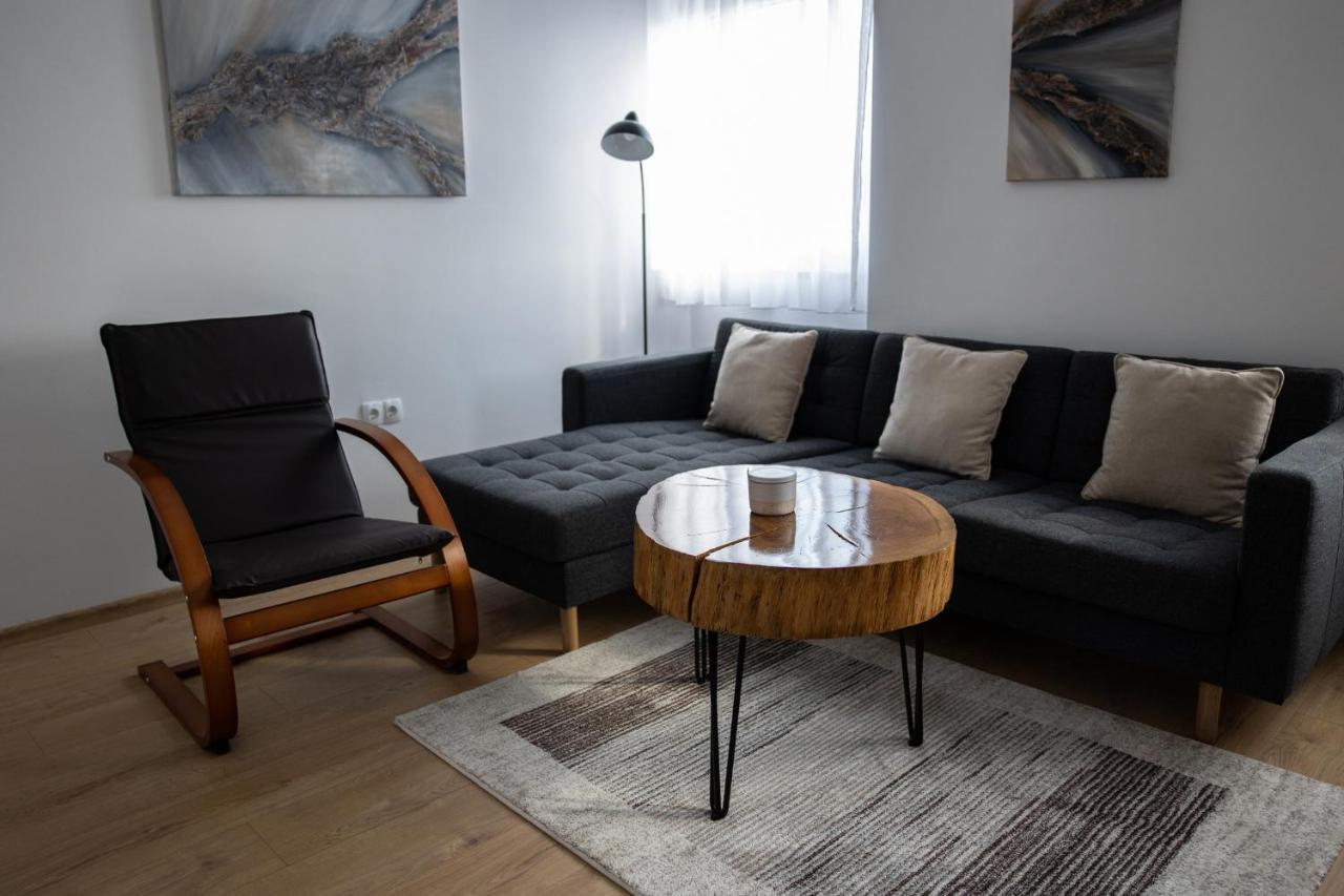 Apartman Ena 벨로바르 외부 사진